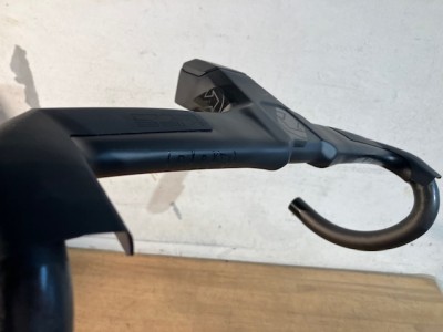 【SHIMANO PRO】超イカつい一体型ハンドルが特価にて入荷しました！【VIBE EVO CARBON】 | 新宿でスポーツサイクル・用品をお探しなら Y's Road 新宿本館