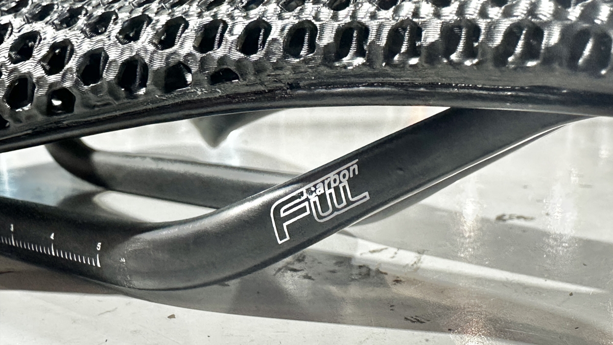 TNI】3Dプリントサドル買ってみました。 | 新宿でスポーツ