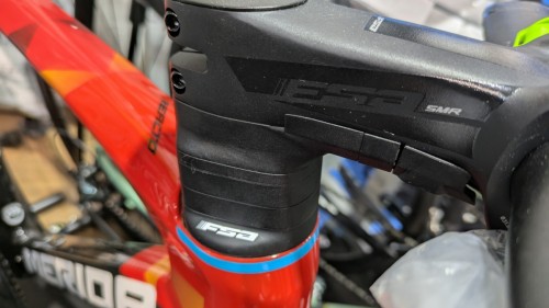 PXL_20250224_033607427