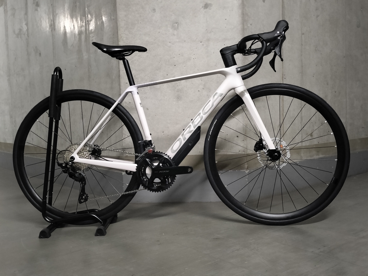 ORBEA】2026年モデルの新色、ORCA M30が入荷しました！ | 新宿で