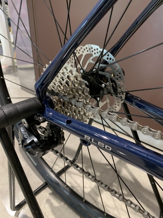 BRIDGESTONE  ANCHOR  RL6D SORA