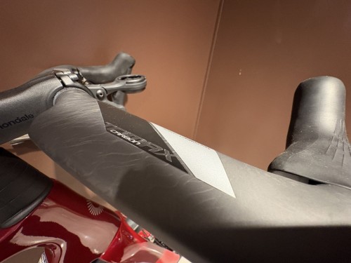 19450C3F-2C24-4F17-8B30-612DBDC88974