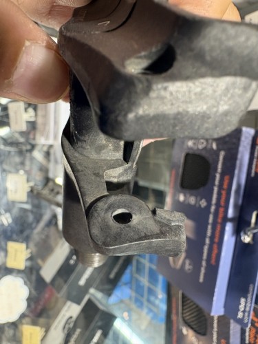 EA91378D-37AB-4BEE-82E6-EE602ABA7BC9