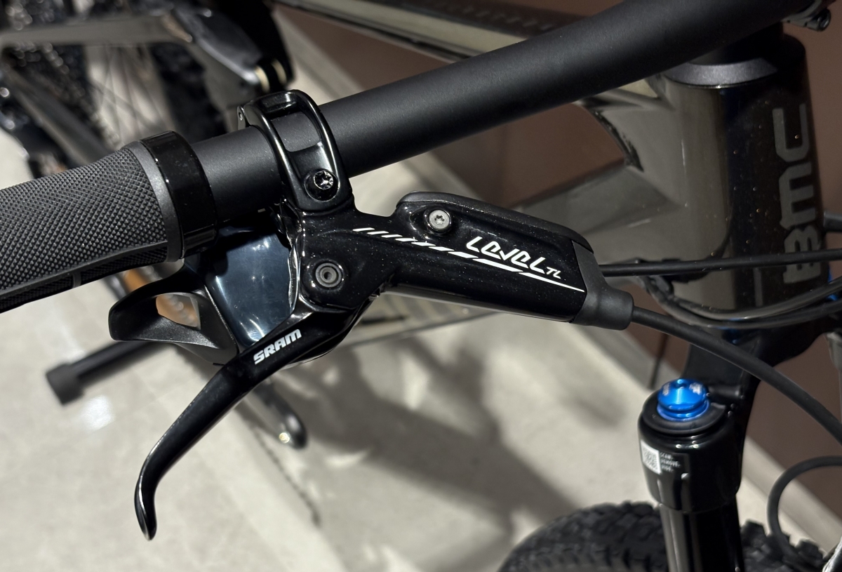 BMC FOURSTROKE01 LT TWO