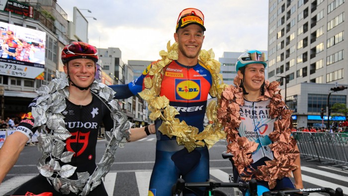 MakotoAYANO2015UJC_sat-1959-1536x864