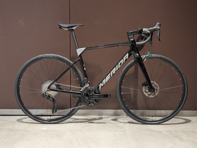 PXL_20251118_044610666