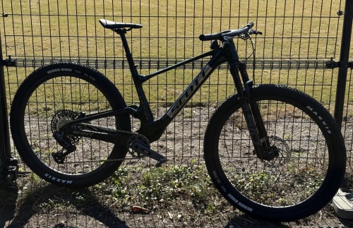 SCOTT　SPARK　RC　TEAM　ISUE