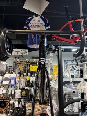 6928D482-510F-48C3-A6EB-D931870C6E2C