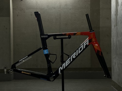 CD050D19-0AD3-43A4-913B-33C74381095F