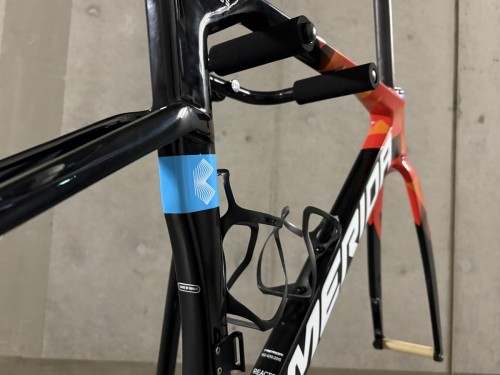 DC740B28-6C7E-47D2-80C1-0AABFD0C1145