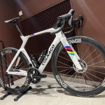 【洗足店オープン記念】絶賛活躍中！最新鋭のエアロロードが新宿本館に在庫あり！【COLNAGO Y1RS × SES4.5 … | 新宿でスポーツサイクル・用品をお探しなら Y's Road 新宿本館