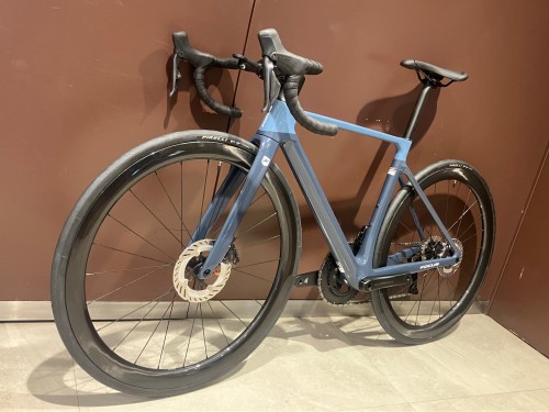 FOCUS IZALCO MAX9 ULT Di2