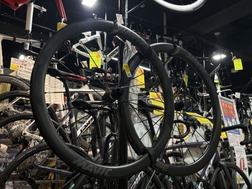 C7658FAB-B503-4C7E-A52A-1ED0ABE1F82D