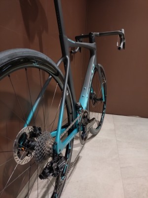 BIANCHI SPECIALISSIMA RC DURA-ACE DI2
