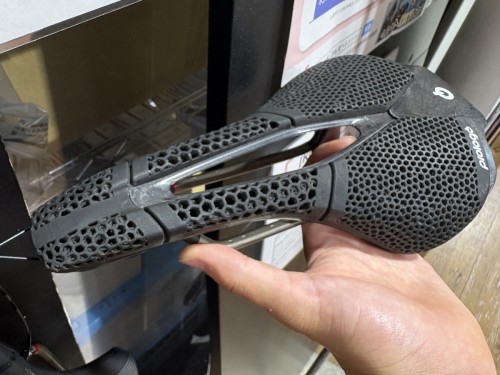 93CAA57C-7F45-4820-8865-707873845B90