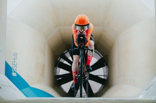 CHOICE_風洞イメージ