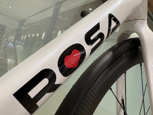 E926E878-7FD5-4A79-99A6-2A3E99CF5851