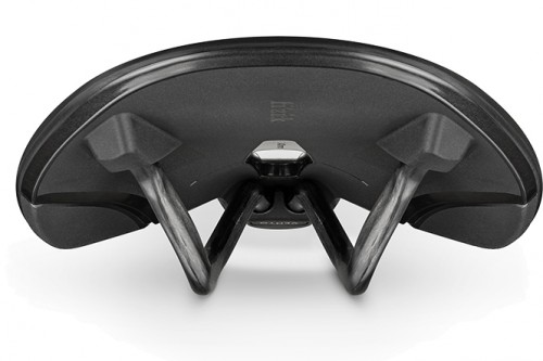 70E5Y00A0E000_5_fizik-antares-R1-light-140-comfortable-road-racing-saddle