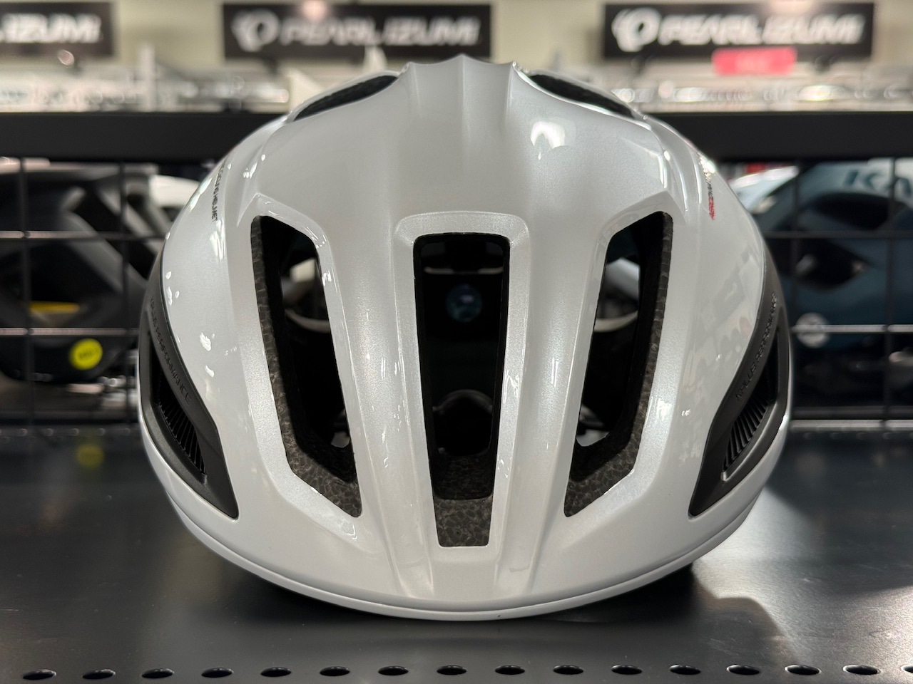 【KPLUS】AERVANA 今話題のエアロヘルメットが再入荷しました！！ | サイクルウェアのことならY's Road 上野ウェア館にお任せください！