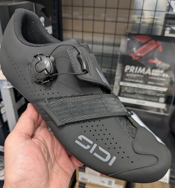 SIDI261011_01