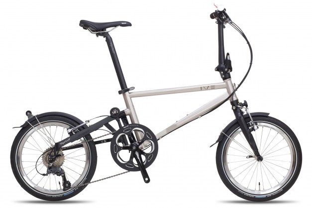 ive_silver-metallic_matt-black