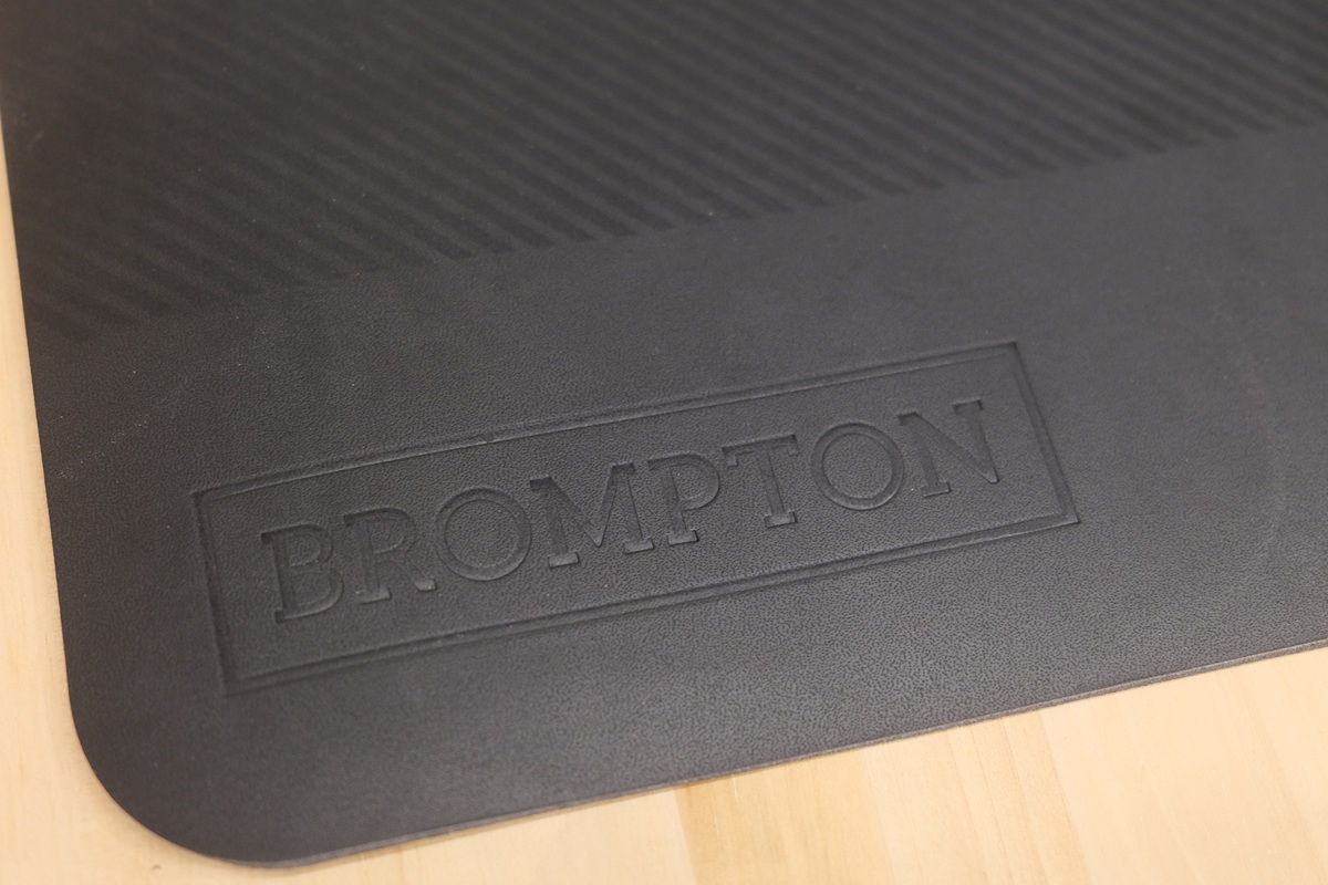 BROMPTON STRAGE MAT