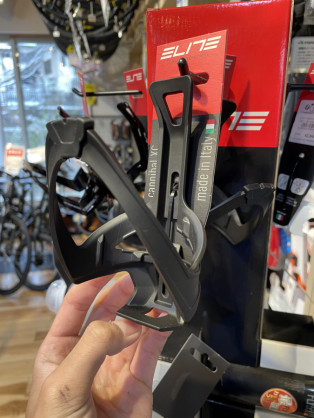 2127E89A-6F47-4C00-B499-E1DB75844A73