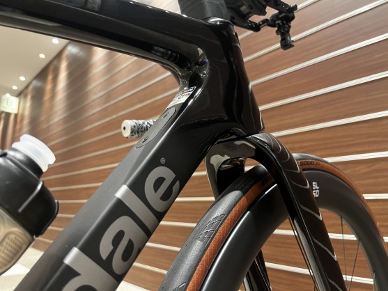 66705700-4502-4898-a957-