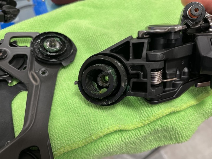 94E449D6-7FFE-40FF-9FBC-9EBB384AEF7E