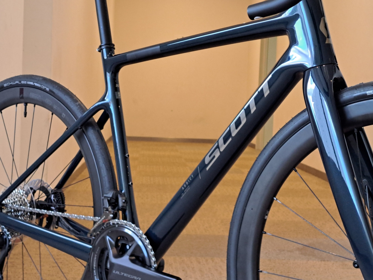 SALE】超豪華仕様。ULTEGRA Di2&カーボンホイール&専用軽量一