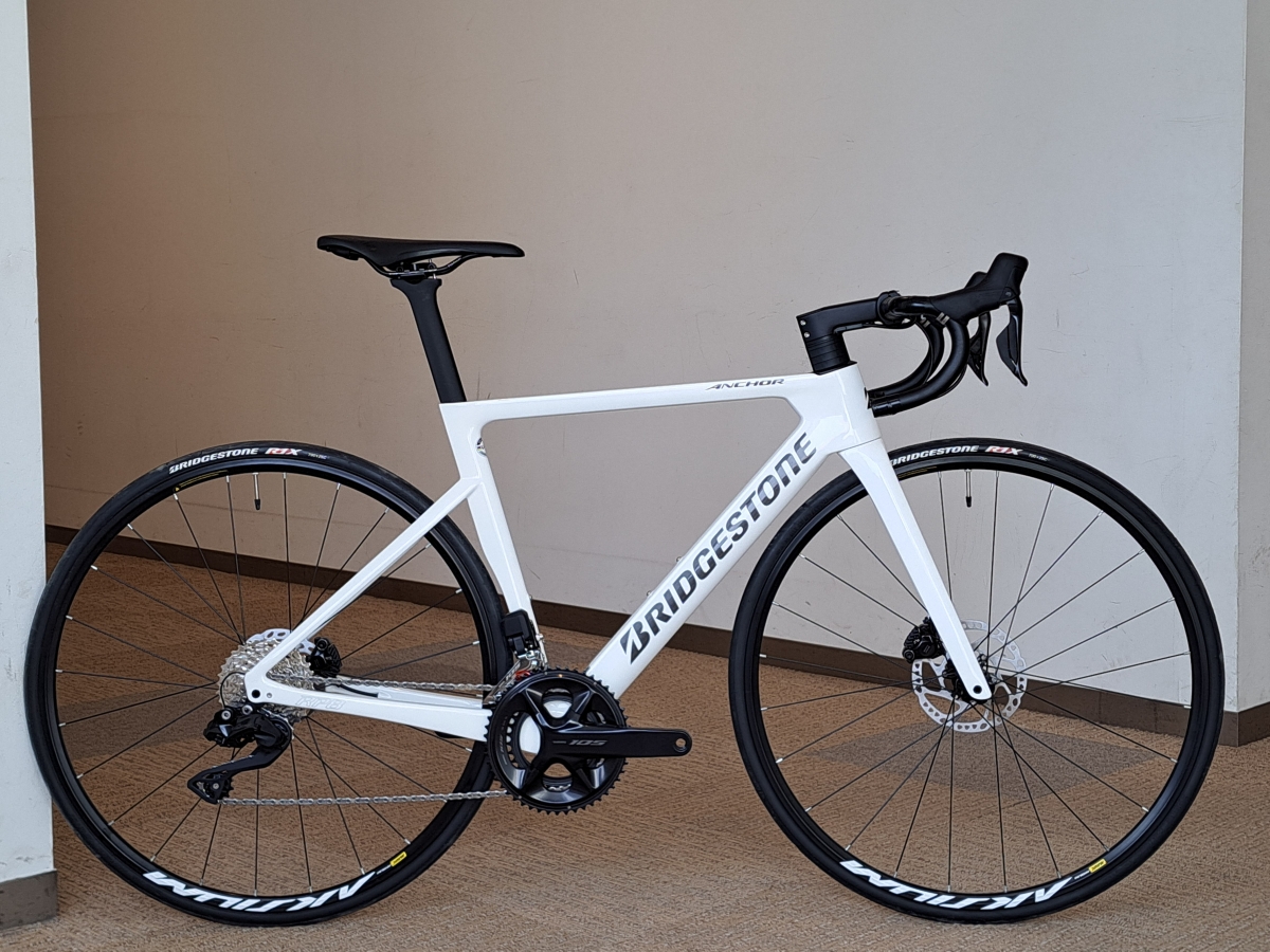 SALE】トラックバイクのノウハウが注ぎ込まれたエアロロードを